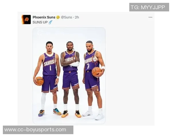 布克谈狄龙斗志与赛季起伏强调避免重复错误的重要性 布克谈狄龙斗志与赛季起伏强调避免重复错误的重要性