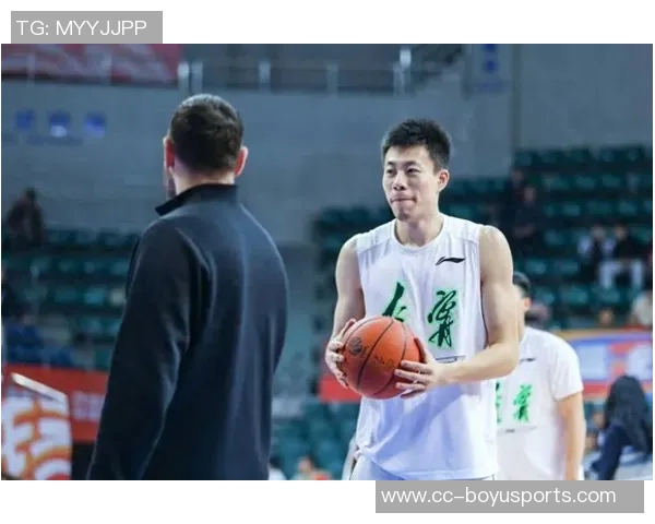 媒体人分析弗格与张镇麟默契助力新援快速融入球队 媒体人分析弗格与张镇麟默契助力新援快速融入球队